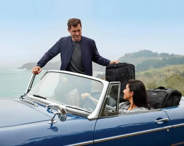 Briggs & Riley Baseline Travel Tote Bag