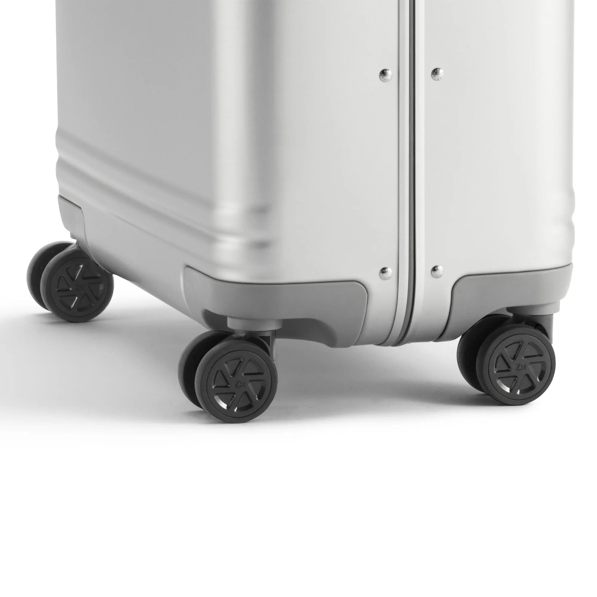 Classic Aluminum 3.0 | Business Case 28L