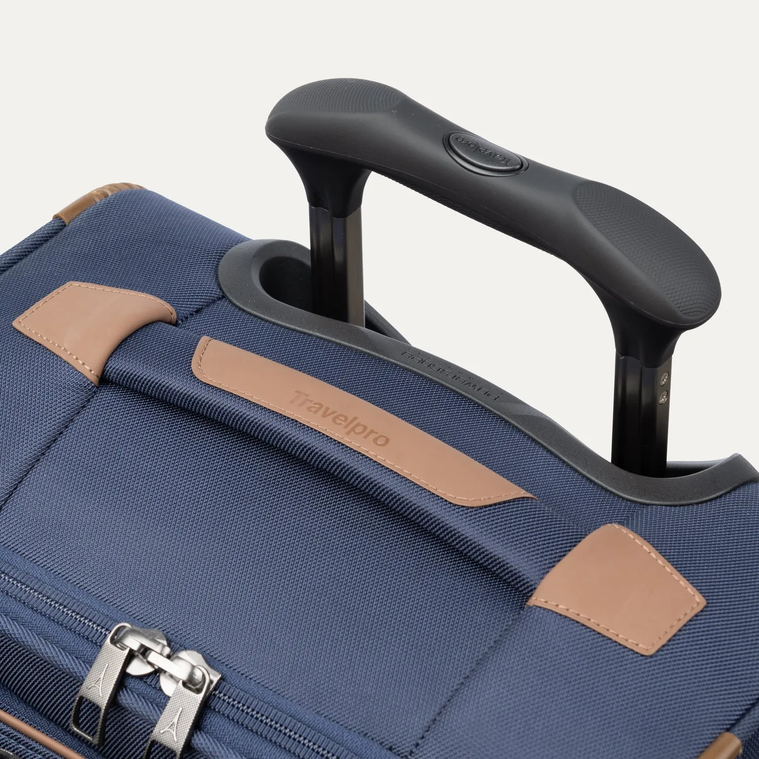 Crew™ Classic Carry-On / Large Check-In Set