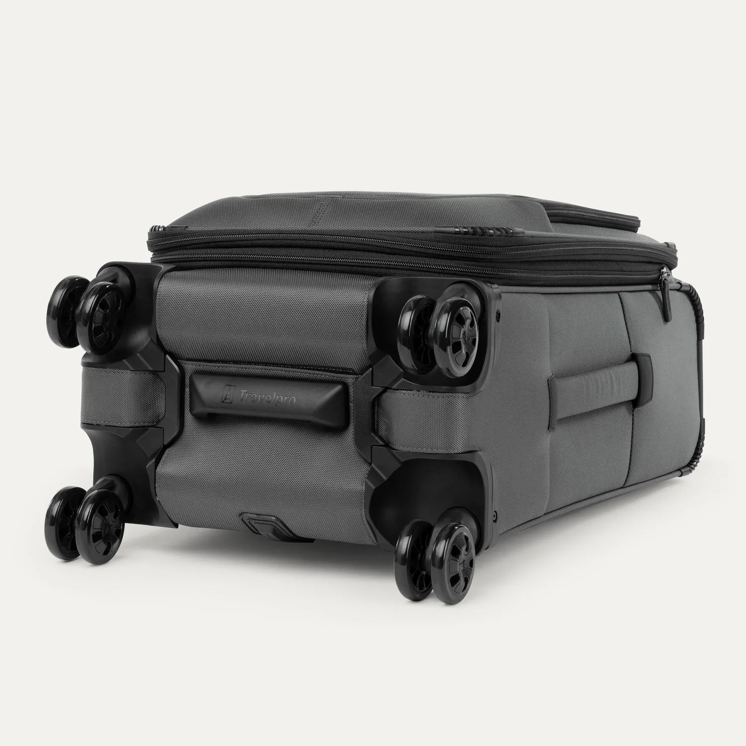 Crew™ Classic Carry-On / Large Check-In Set