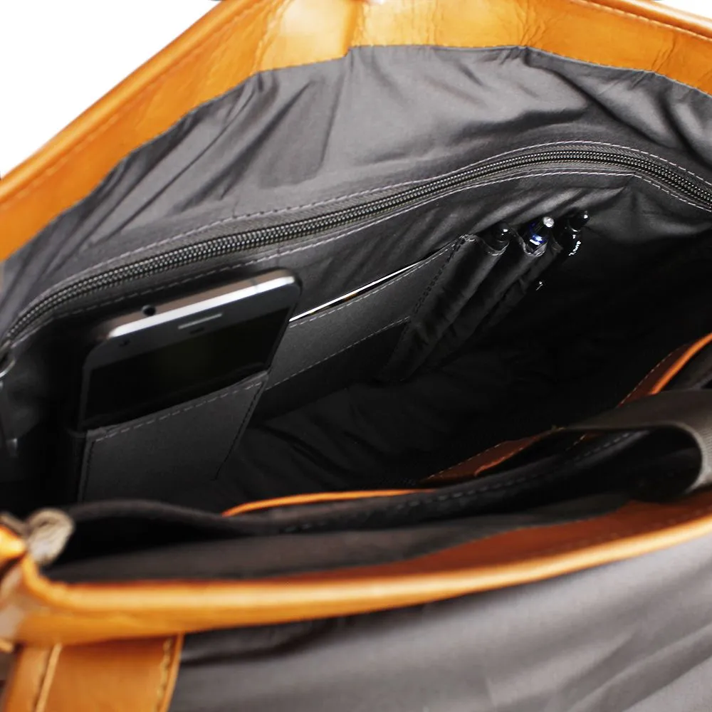 DayTrekr Leather Slim Flap Brief