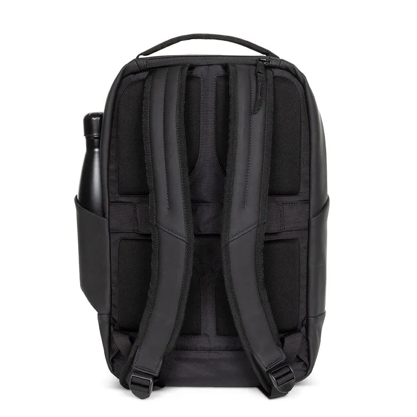 Eastpak Tecum F CNNCT F - Matte Black