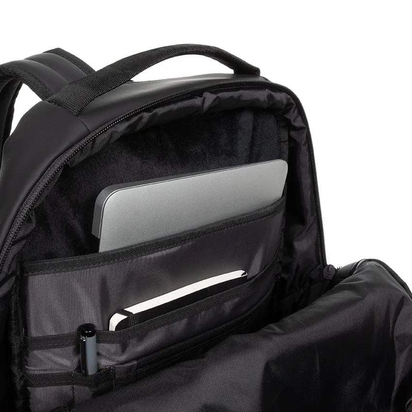 Eastpak Tecum F CNNCT F - Matte Black