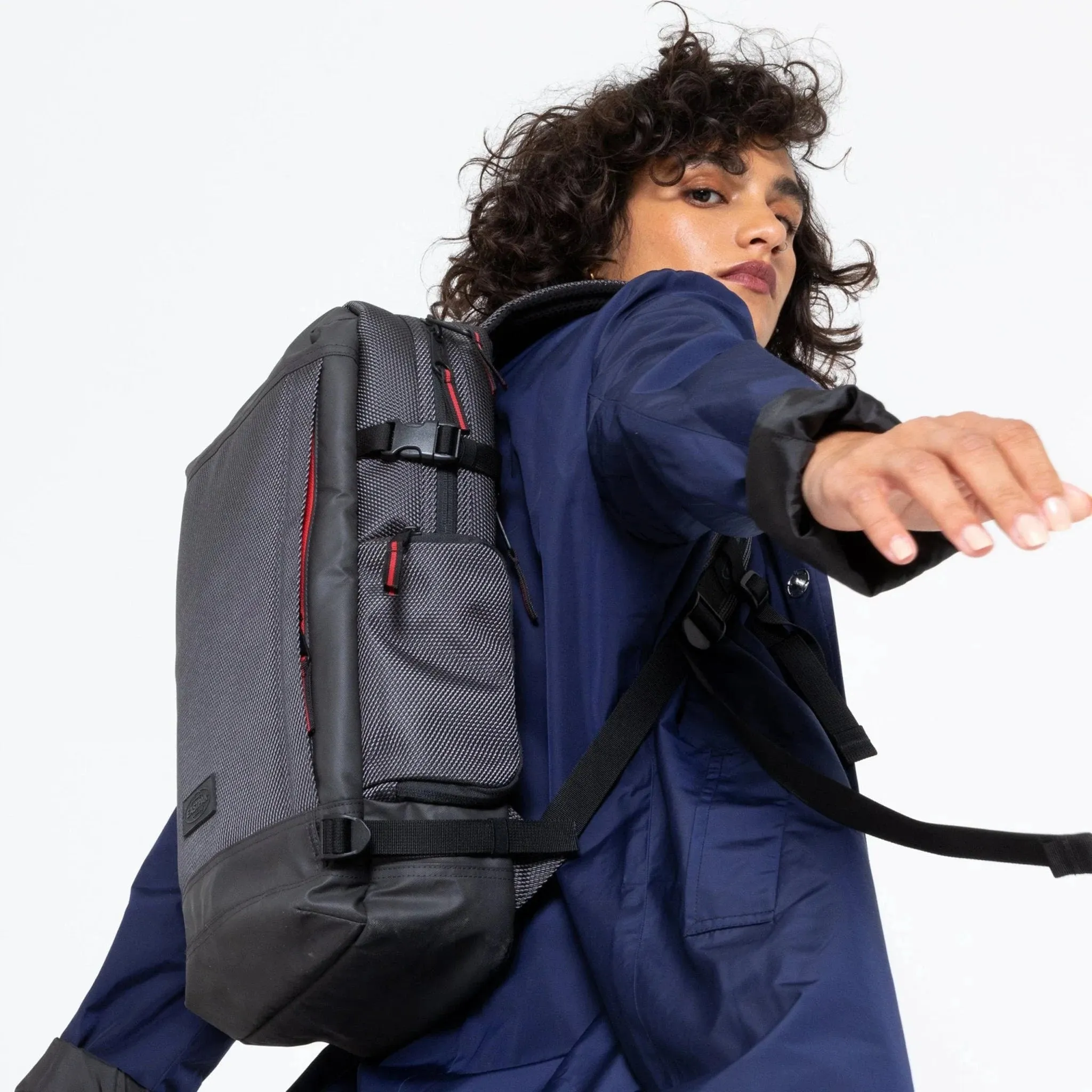 Eastpak Tecum M CNNCT Backpack - Accent Grey