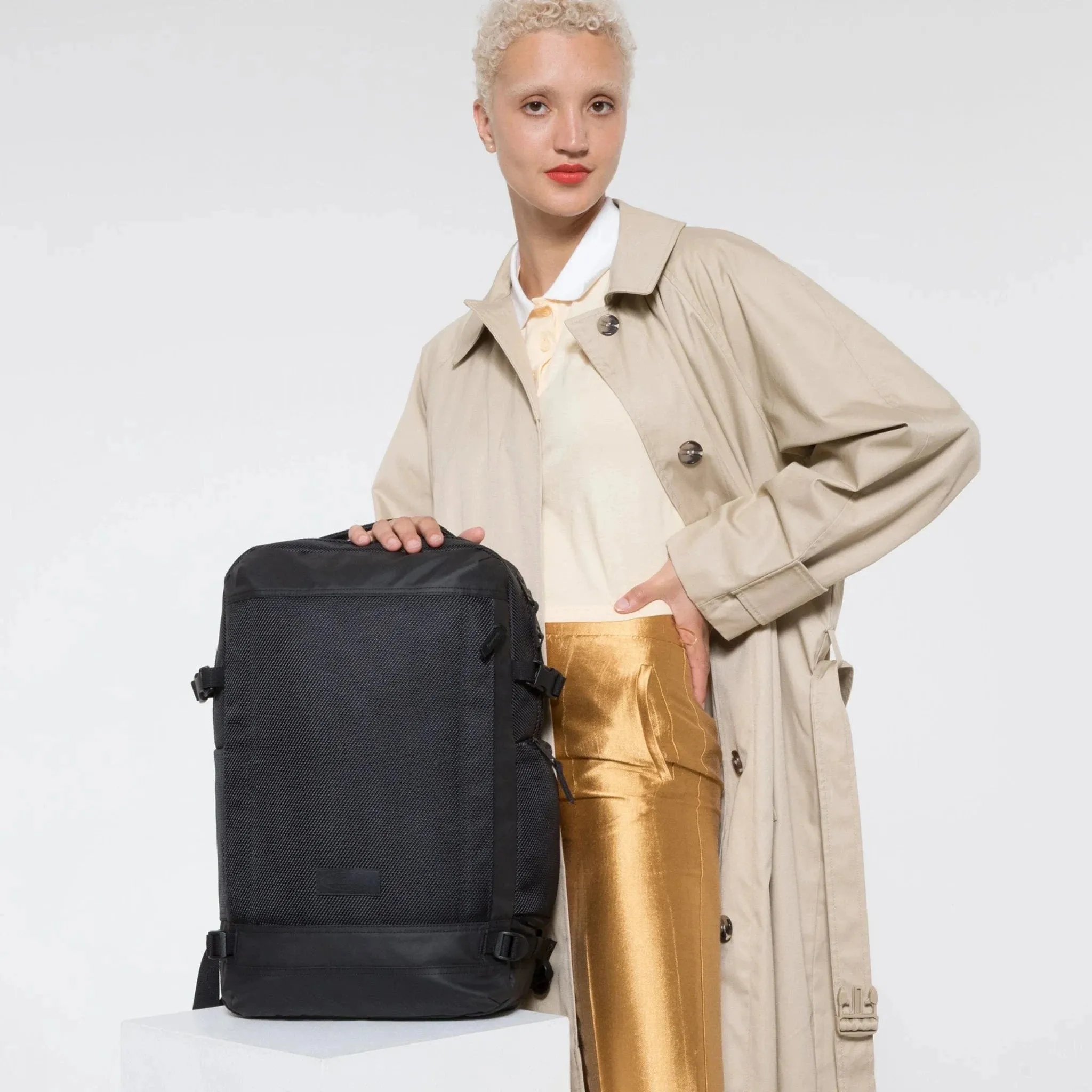 Eastpak Tecum M CNNCT Backpack - Coat