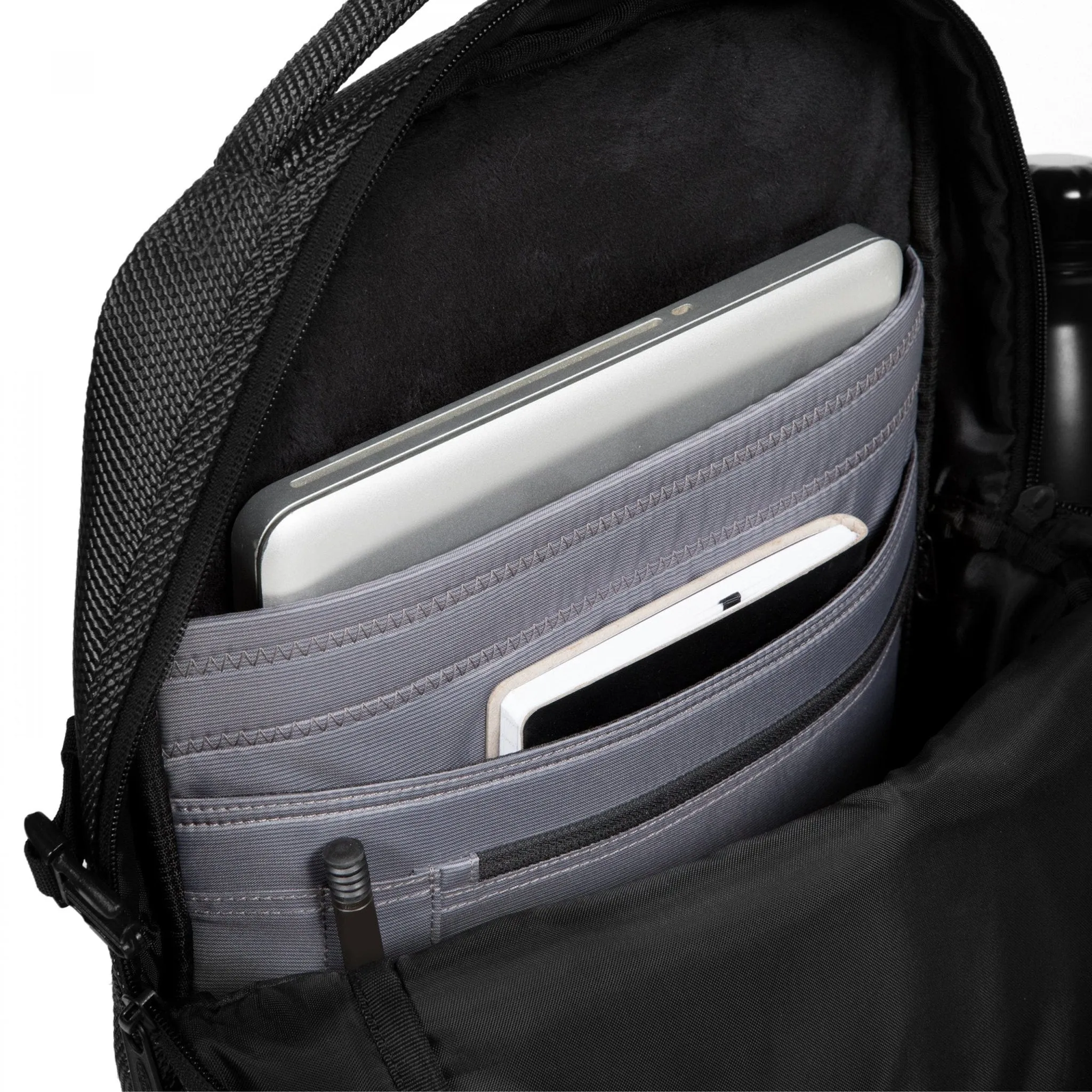 Eastpak Tecum M CNNCT Backpack - Coat