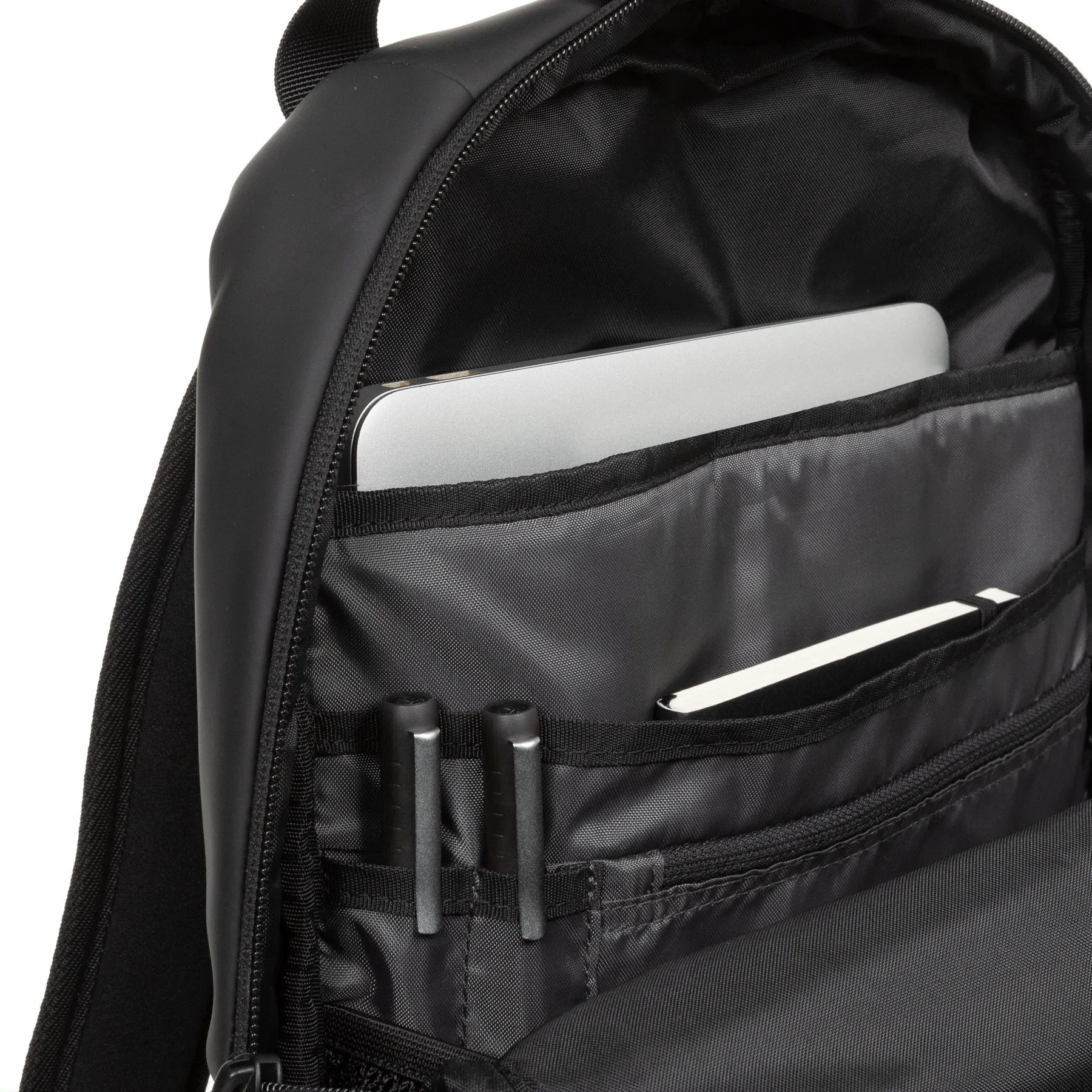 Eastpak Tecum Tote CNNCT F - Matte Black