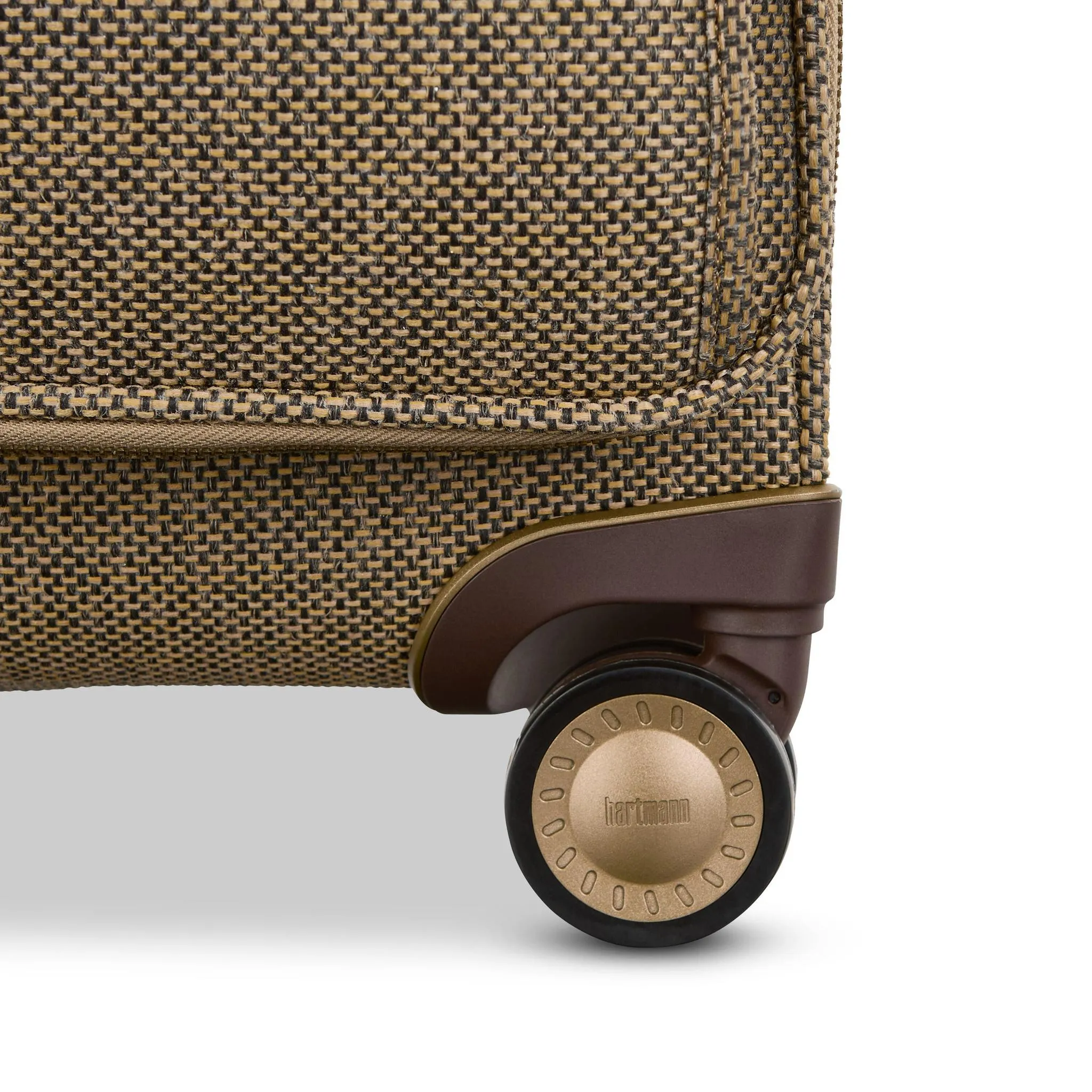 Hartmann Tweed Global Carry-On (22x14x9 in)