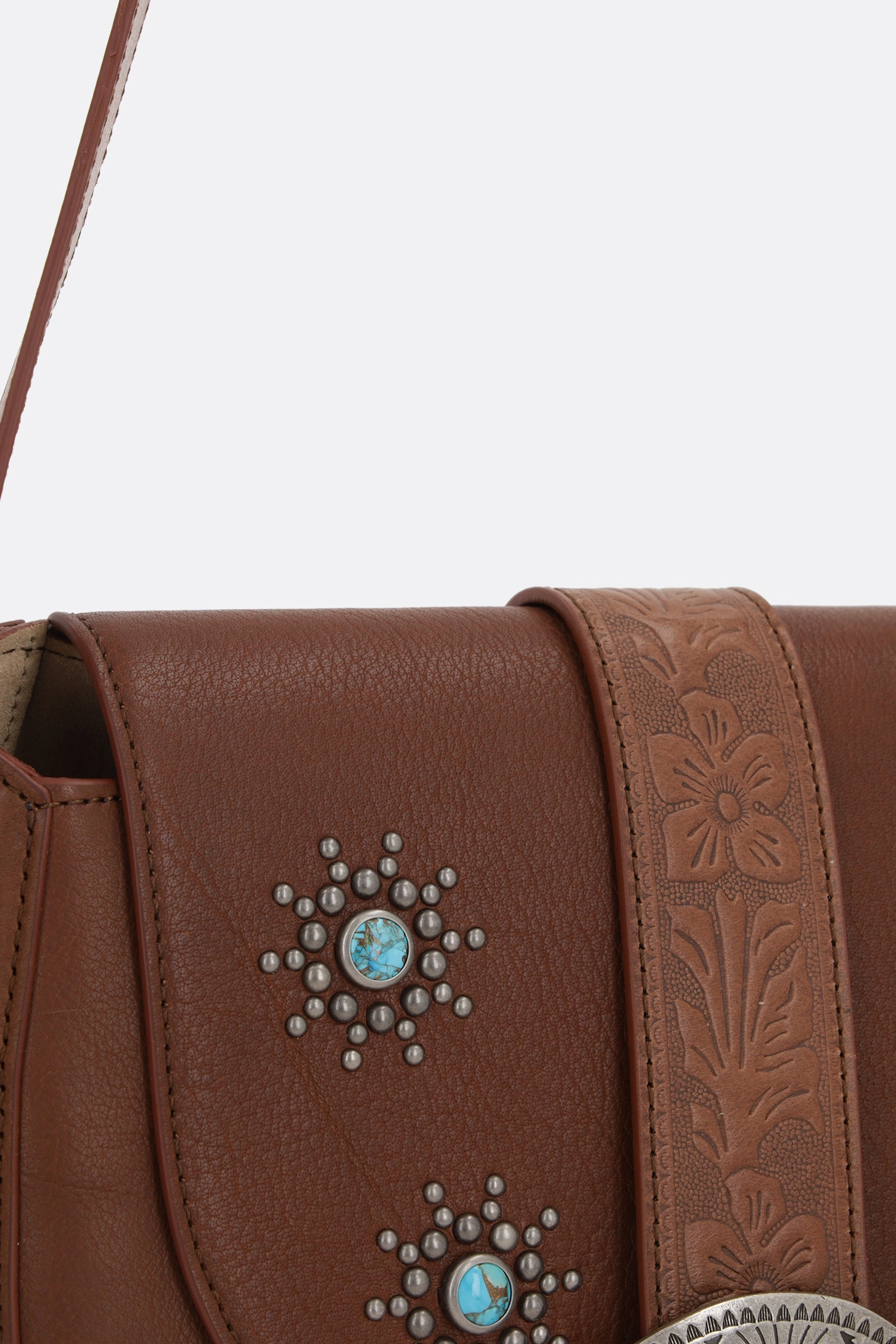 Joan shoulder bag in vintage leather