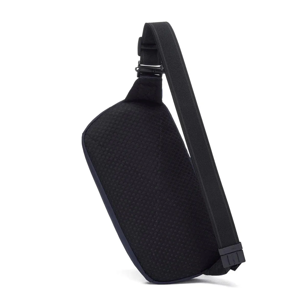 Pacsafe Metrosafe X Anti-Theft Urban Sling