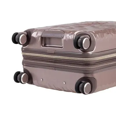 Ricardo Beverly Hills Indio Carry-On Spinner Luggage - USB Compatible