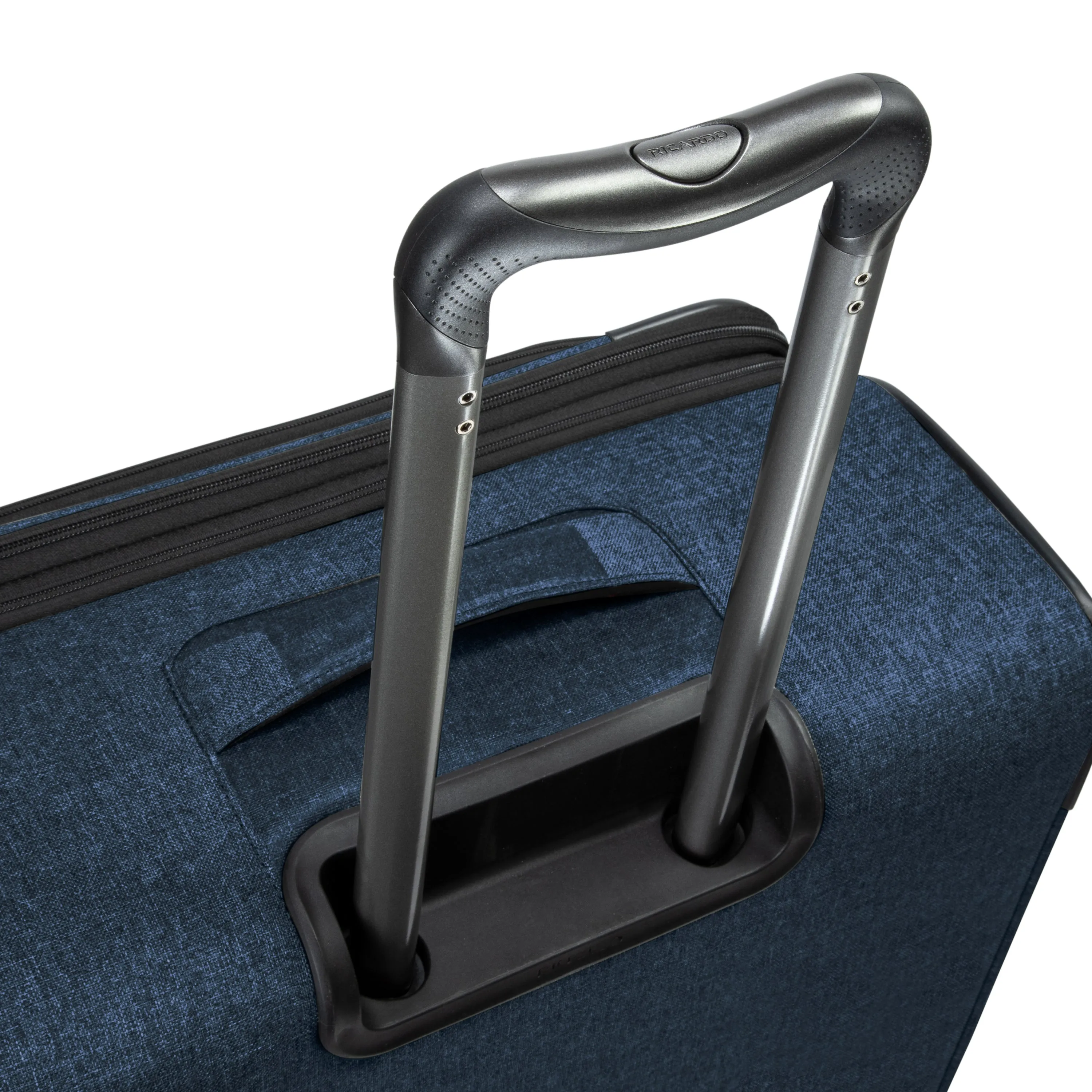 Ricardo Beverly Hills Malibu 3.0 Large Check-In Expandable Spinner Luggage