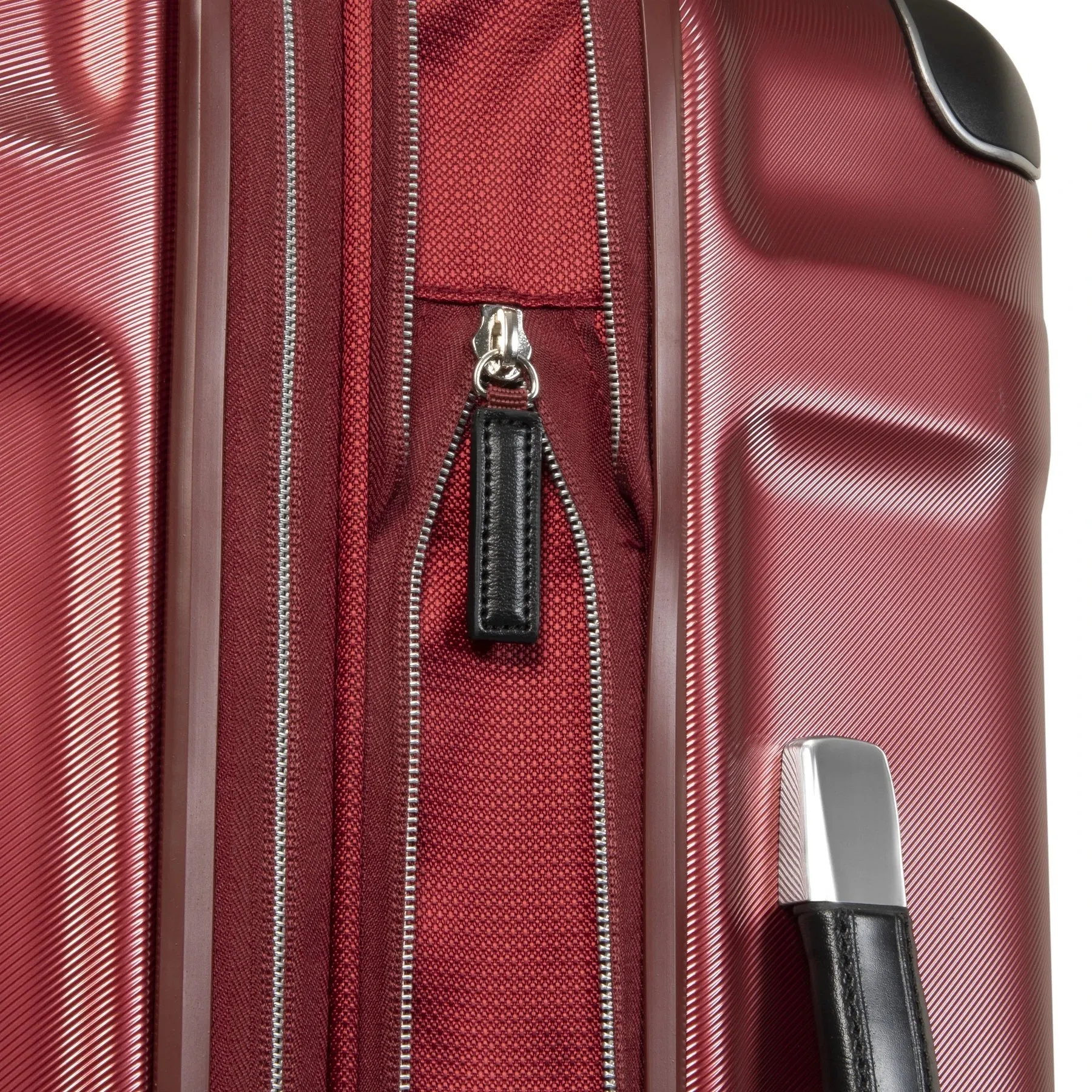 Ricardo Rodeo Drive Large Check-In Spinner Luggage