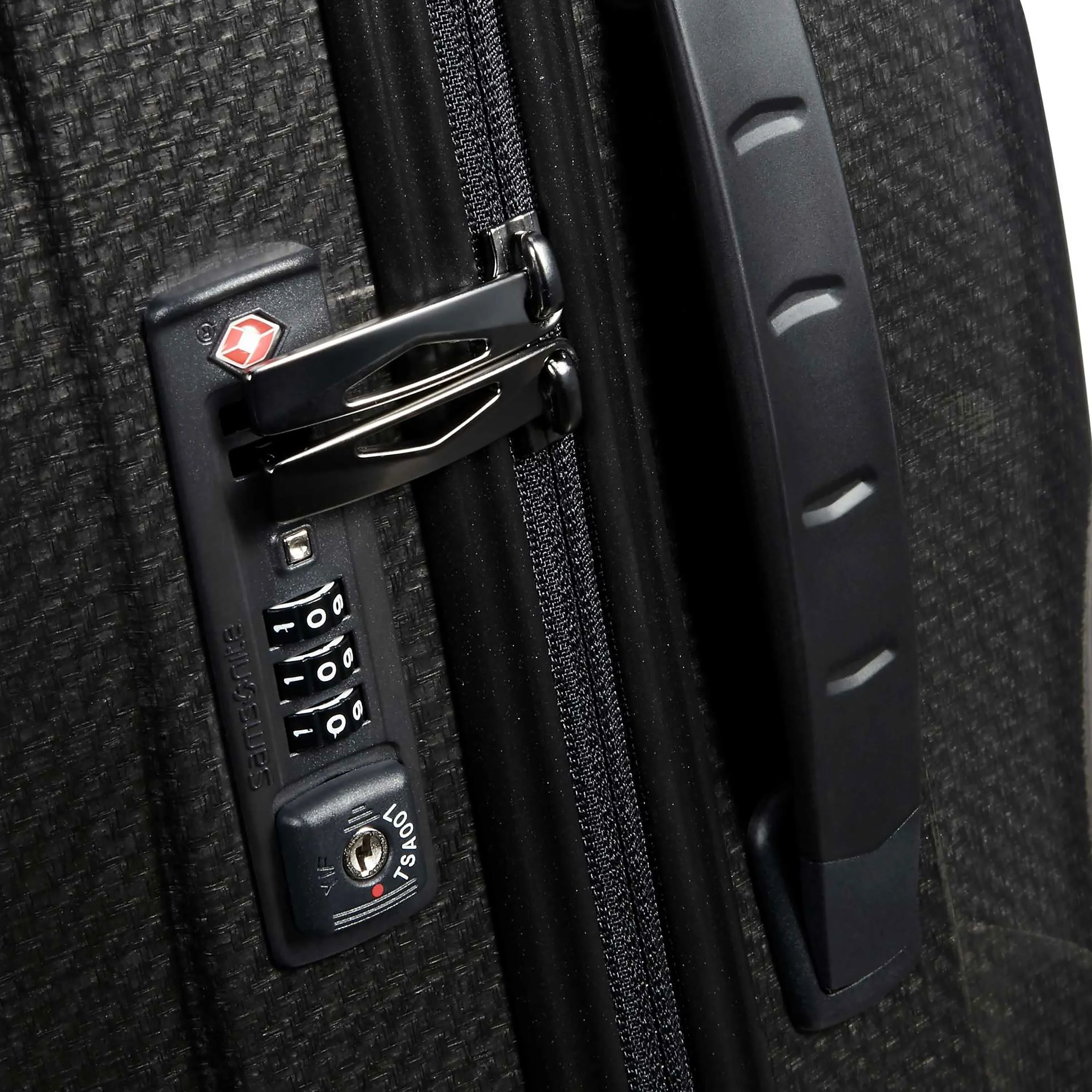 Samsonite Black Label C-Lite 30" Large Spinner Luggage