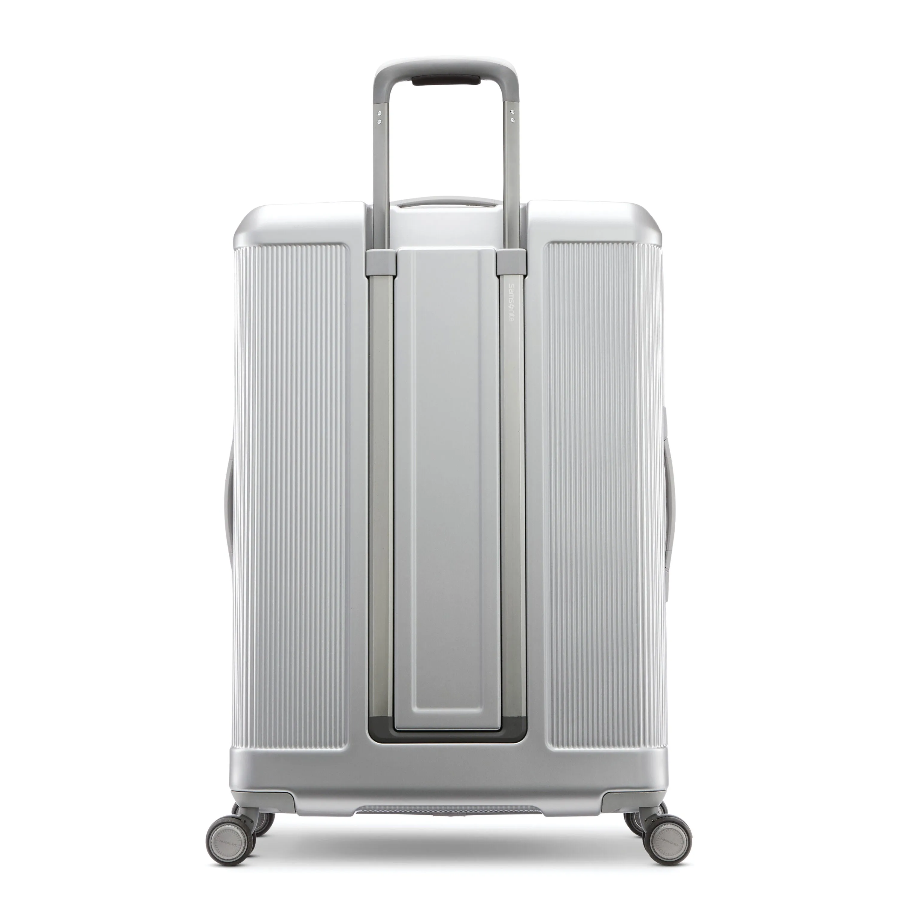 Silhouette 17 Medium Hardside Spinner
