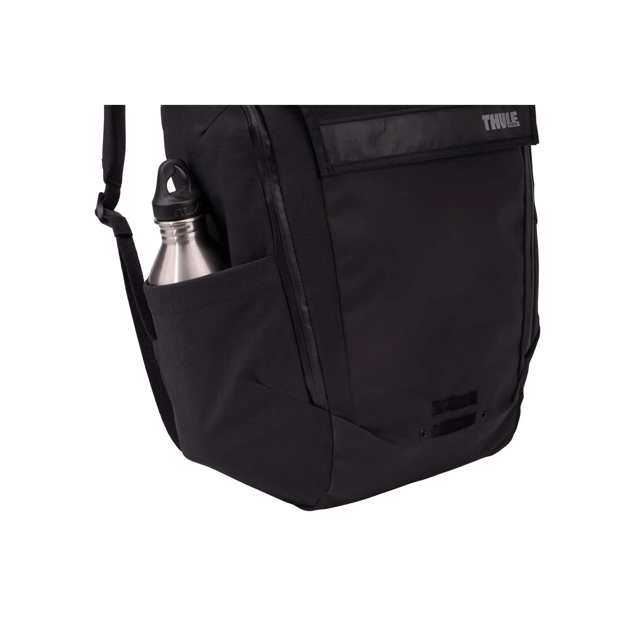Thule Luggage Paramount Commuter Backpack 28L