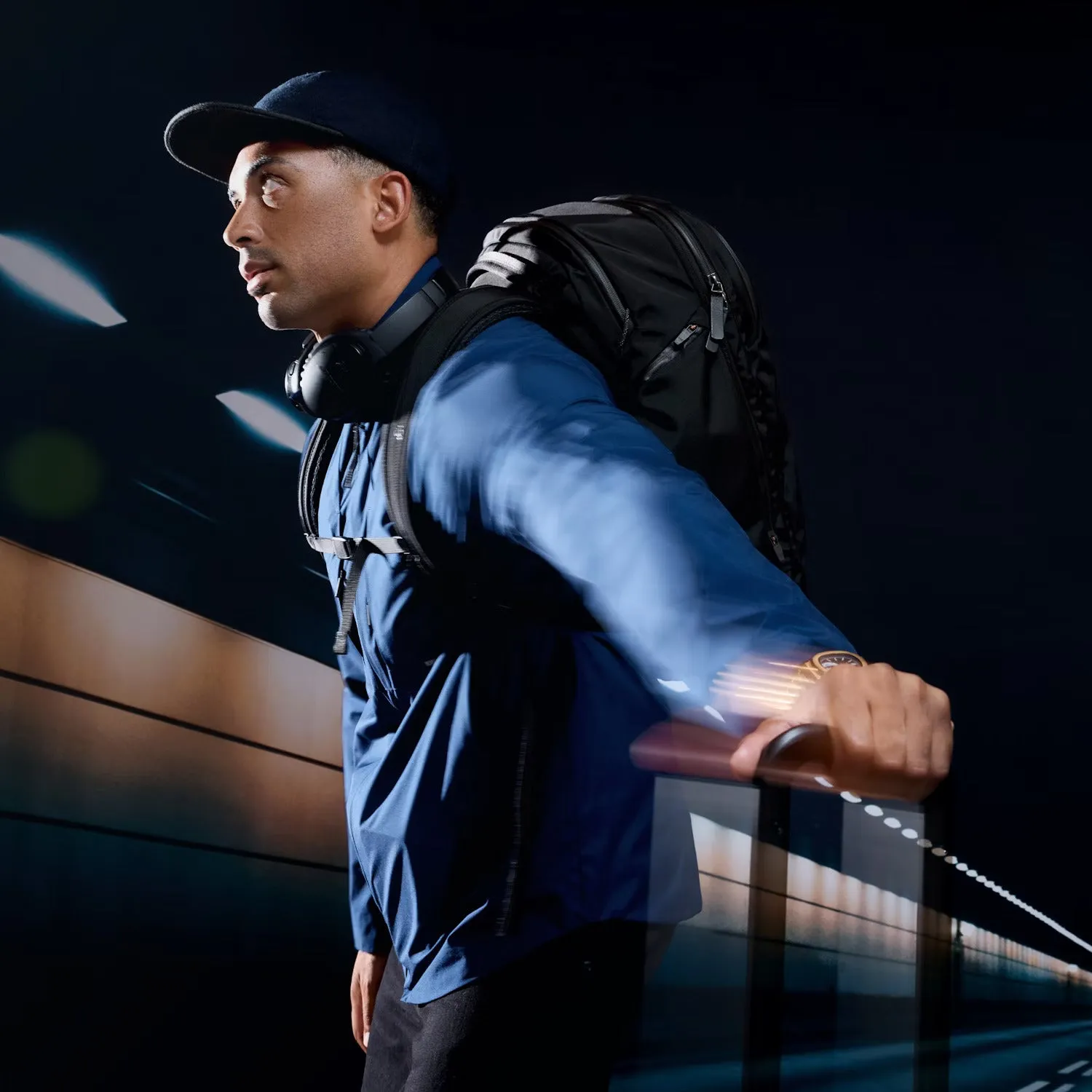 Transit Travel Pack Pro - Black