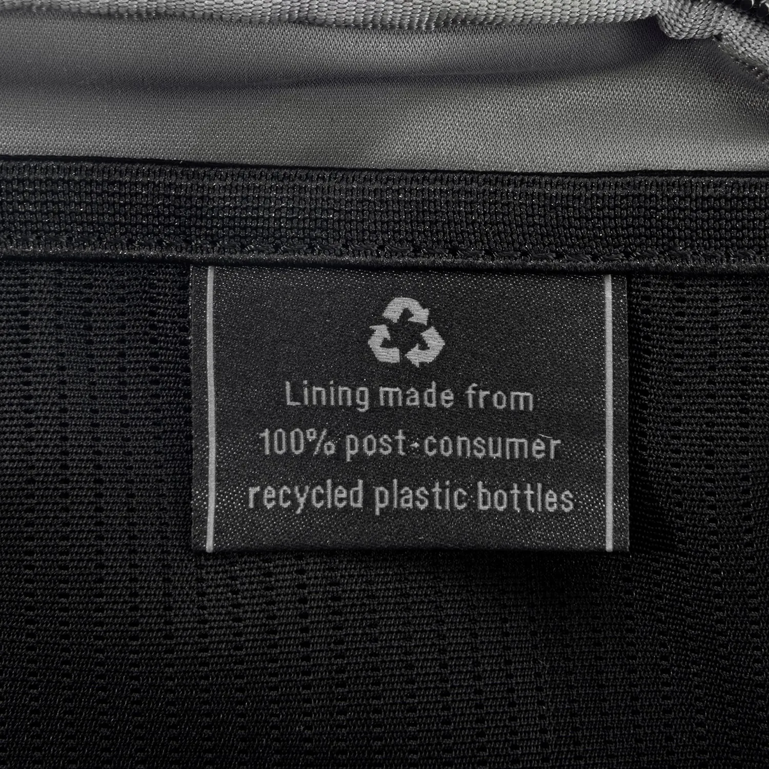 Travelpro® Altitude™ Sling 2L