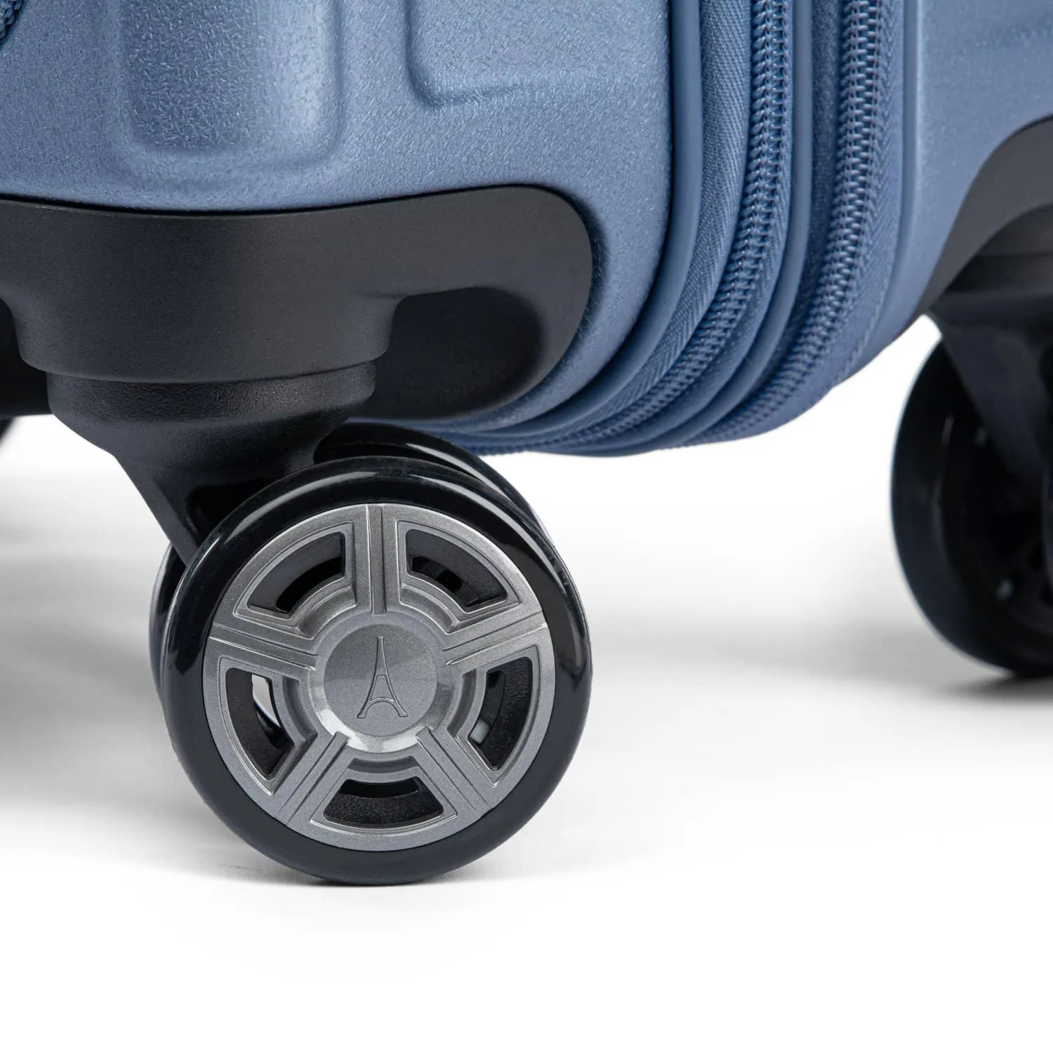 Travelpro Platinum® Elite Business Plus Carry-On Expandable Hardside Spinner Luggage
